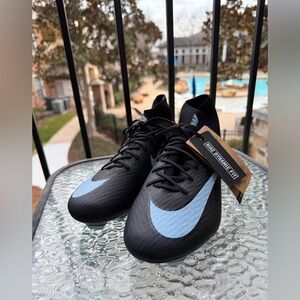 Nike Mercurial Superfly 10 Academy Multi-Ground High-Top Soccer Cleats